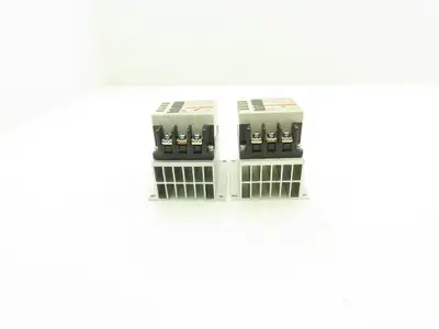 Fuji Electric SS302E-3Z-D3 Solid State Contactor Relay 240VAC 60Hz .3A Lot of 2
