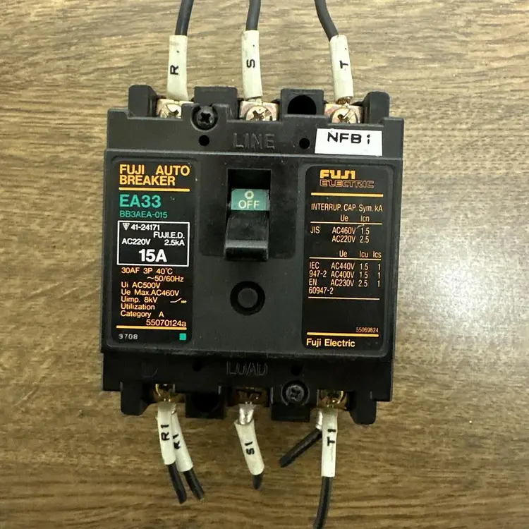Used FUJI EA33 Circuit Breakers | Surplus Asset Holdings #1188996