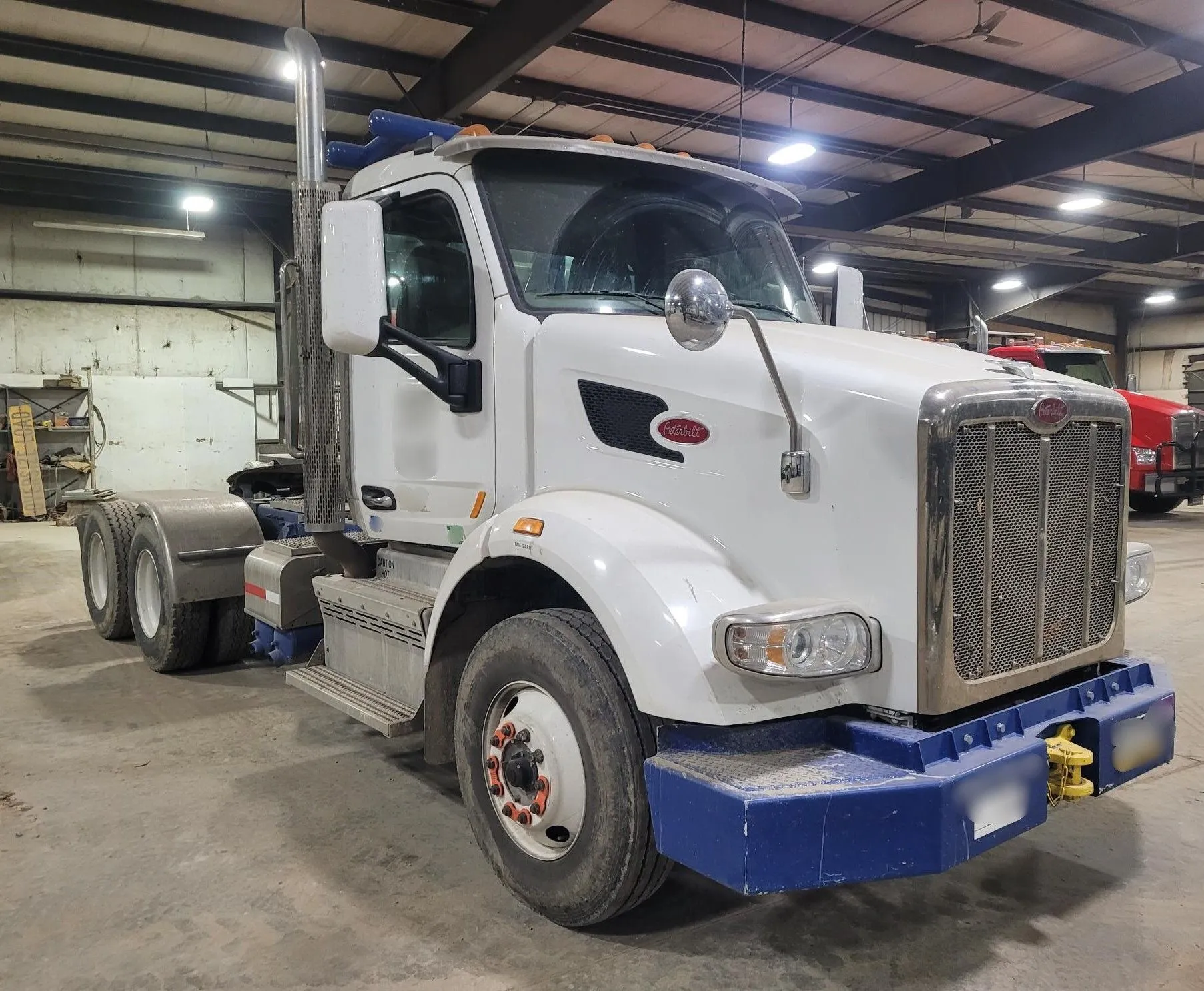 USED 2018 PETERBILT 567