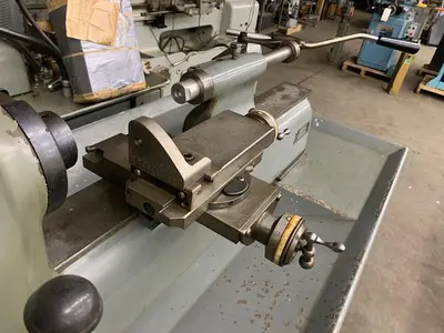 Hardinge Precision Toolroom Lathe, Model DV-59