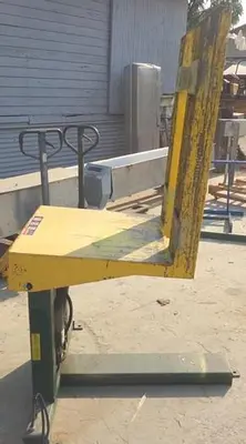 Lift, Tilting Table, Southworth, 2,000 lb, 85 degree #S743228