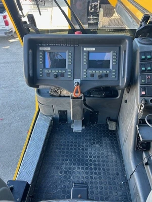Used 2007 GROVE GMK5275 Rough Terrain Cranes Texas US | Uriquip #1420990