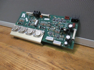 USED 1997 USED HAAS PARTS AND TOOLING 32-4070H BRUSH SERVO DRIVE BOARD