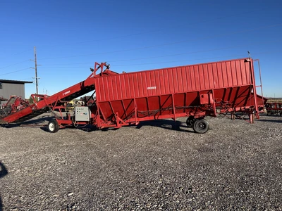 Used _UNKNOWN_ _UNKNOWN_ Seed Tenders Idaho US | Tri-Steel Manufacturing #1557085