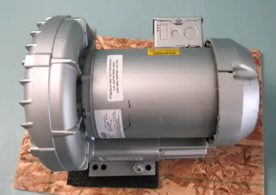 NEW Gast R3105-12