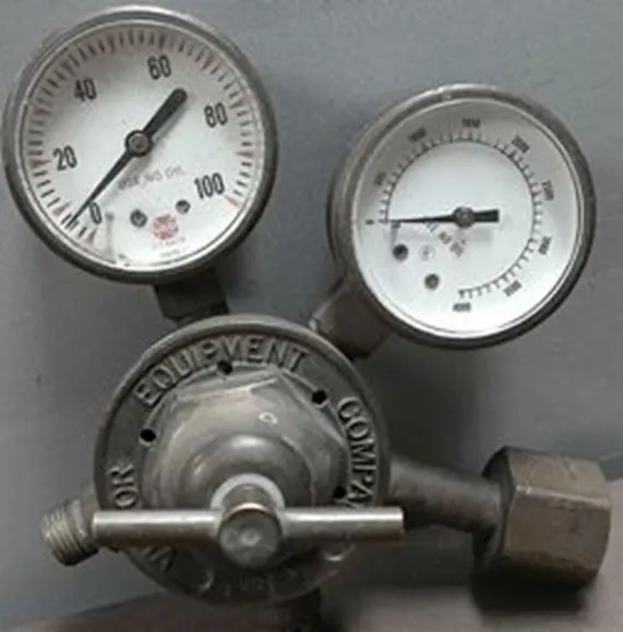 Used VICTOR SP 250A MAX INLET 3000 PSIG Air Pressure Regulators Texas US | Bamko Surplus Process Equipment #940694