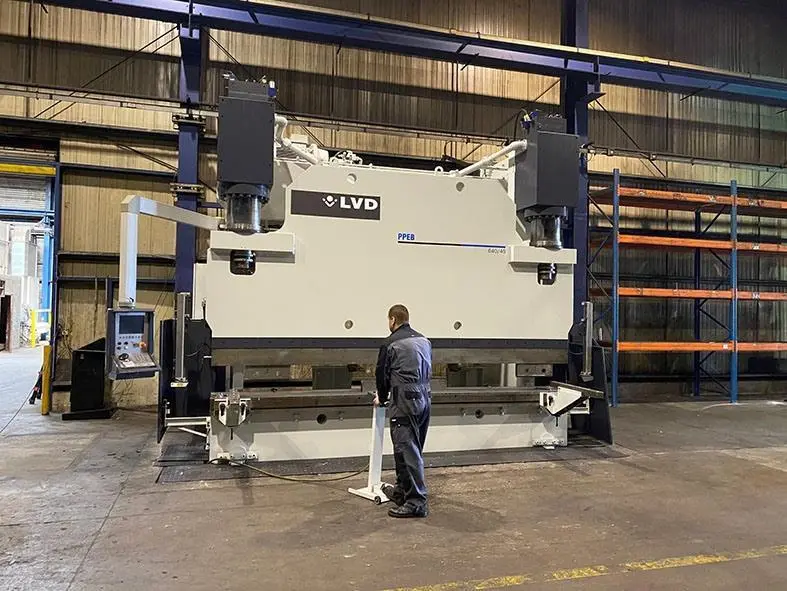 USED LVD PPEB 640 TON X 4500 MM CNC