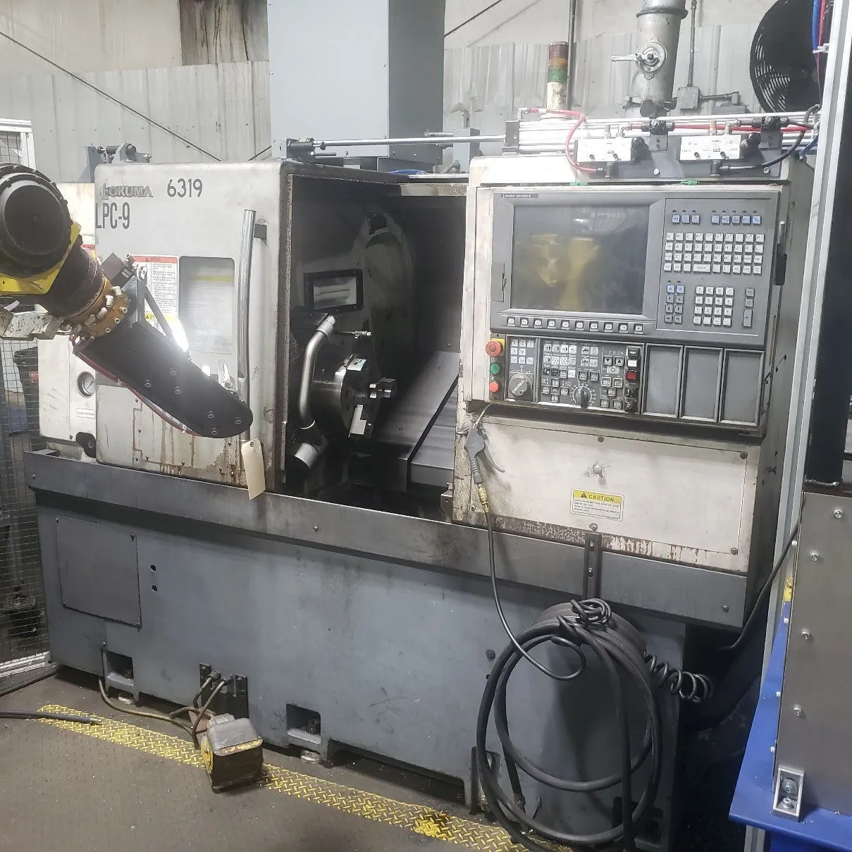 USED 2013 OKUMA GENOS L400