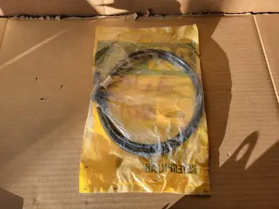 NEW CATERPILLAR 2T-1051