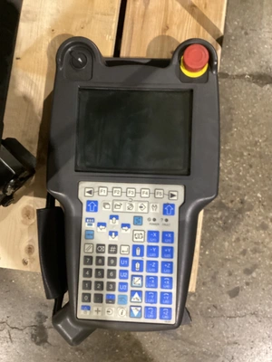 Used 2014 FANUC FANUC R-2000iB Robots Michigan US | iGAM Industrial Marketplace #1373493