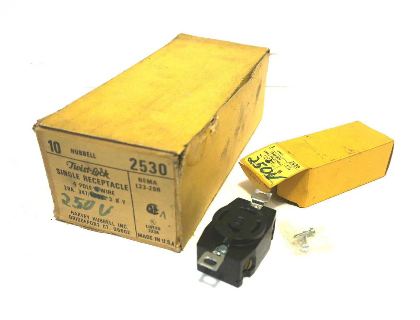 10 NEW HUBBELL 2530 RECEPTACLES L23-20R L2320R