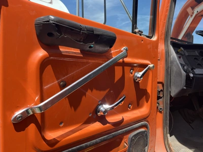 Used 1991 FORD L8000 VAC-CON Combination Sewer Cleaners Michigan US | Miedema Asset Management Group #1340416