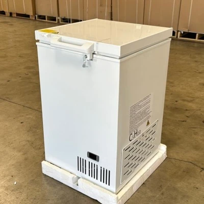 171-0392 22" Solid Top Self Contained Ultra Low Temperature Chest Freezer