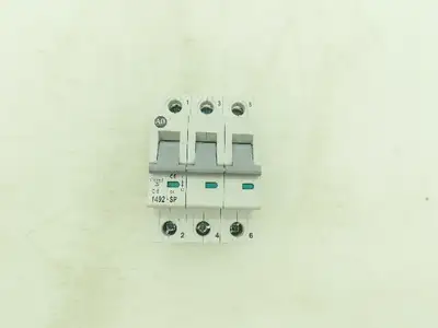 Allen Bradley 1492-SP3C050 Circuit Breaker 3 Pole 5A 480/277V Ser C