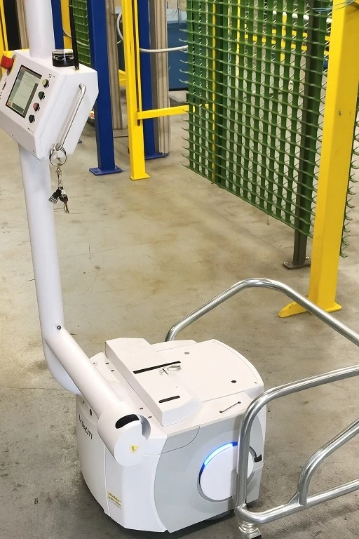 OMRON LD 130CT AGV ROBOTIC CART HANDLER