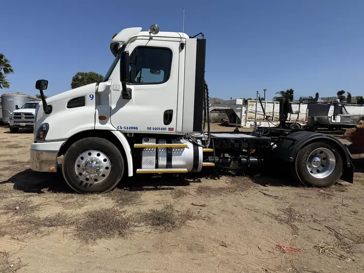 Used 2018 FREIGHTLINER CASCADIA 113 Conventional trucks California US | Ben Kaplan Equipment #1455452