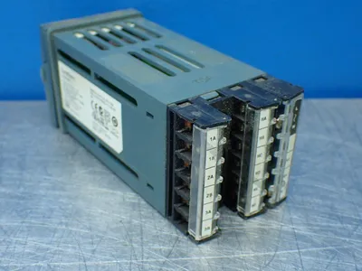 Used EUROTHERM 2216E/AL/VH/R1/R1/RF/2YM/ENG/XXXXX/EU0523 Temperature Controls Ohio US | HGR 24 #802930