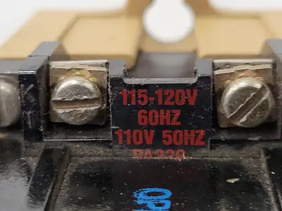 USED ALLEN-BRADLEY 700-P400A1