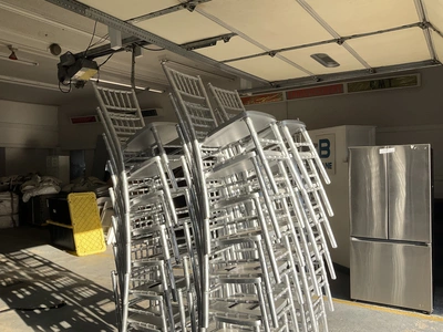 Used 24 WOODEN CHAIRS Party/Banquet Supplies Michigan US | Miedema Asset Management Group #1761435