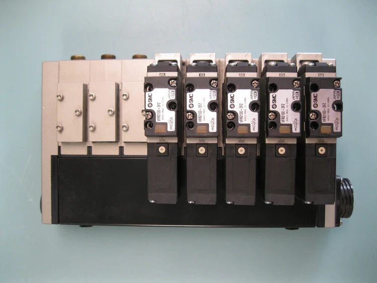 Used SMC VFR2100-3FZ Misc Electrical & Power Parts New Hampshire US | Bitter End Trading #1127207