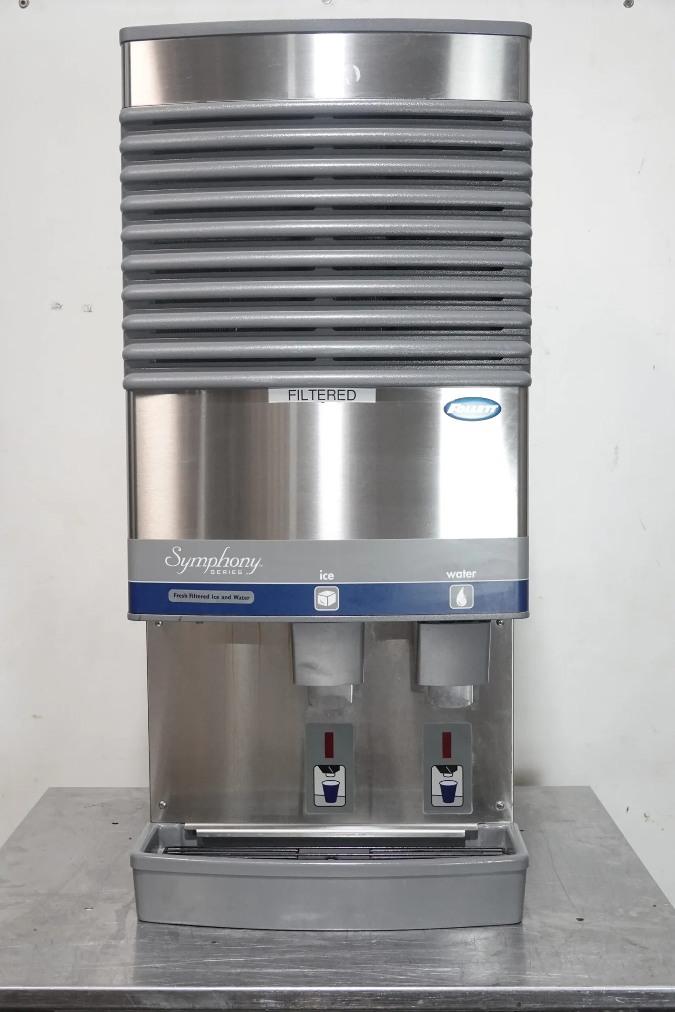 FOLLET 400 LBS AIR COOLED ICE MAKER/WATER DISPENSER (CHEWABLE ICE) MODEL 25CT400A