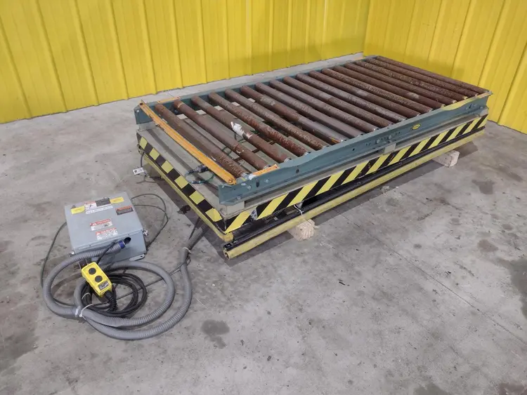 Used SOUTHWORTH _UNKNOWN_ Platform Lifters Ohio US | Yoder Brothers machinery #489326
