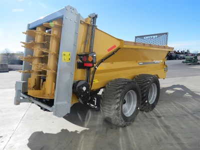 New | in-Stock 2026 TUBELINE NITRO 375RS Manure Spreaders Pennsylvania US | Zimmerman Farm Service #1410442