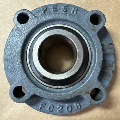 NEW Peer Bearing FC208