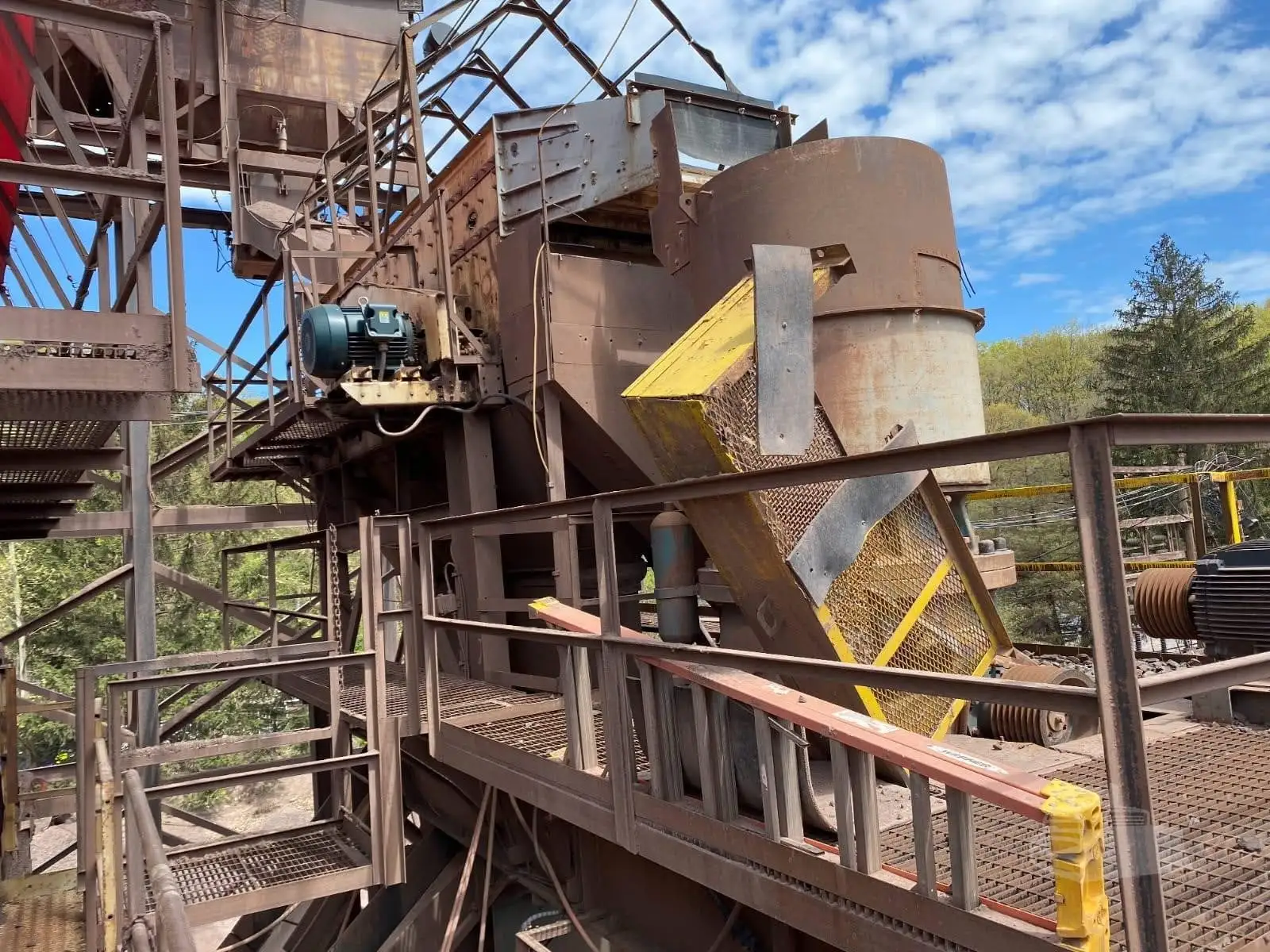 Used 1990 ALLIS-CHALMERS H3000 Gyratory Crushers Pennsylvania US | ABN Services #1339245