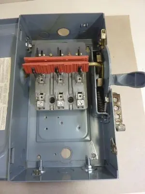 USED SQUARE D A87411