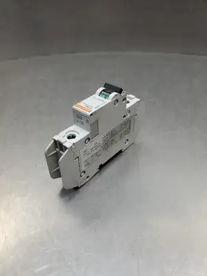 USED Merlin Gerin 60105 MULTI 9 C60 Circuit Breaker, 4A, 240VAC/60VDC
