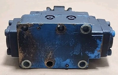 USED Vickers DG5S-8-4C-VM-FW-B5-30