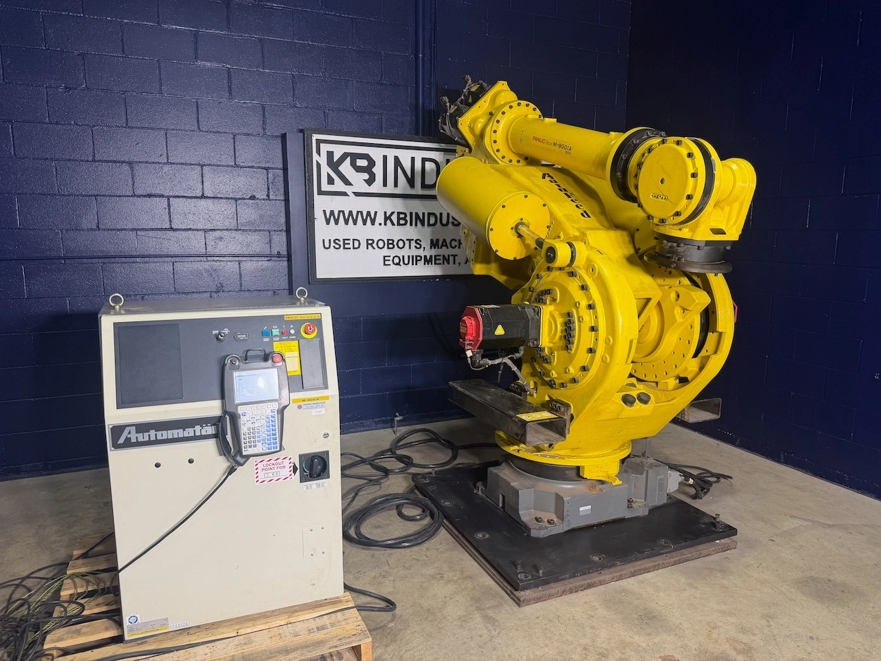 Used 2012 FANUC M-900IA/600 Robots Michigan US | K.B. Industries LLC #1305333