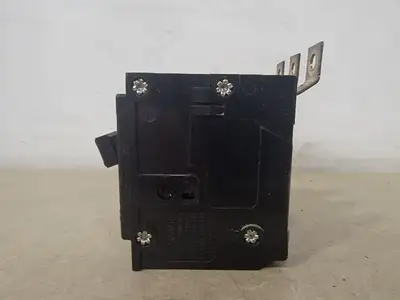 USED EATON CUTLER-HAMMER BAB3050H