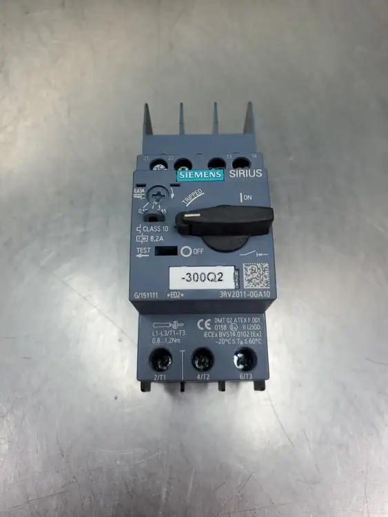 Used Siemens 3RV2011-0GA10 SIRIUS CIRCUIT BREAKER Circuit Breakers South Carolina US | Palmetto Automation #1153026