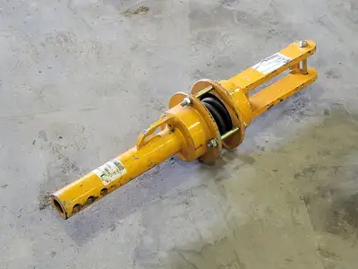 USED MACLEAN 1039805