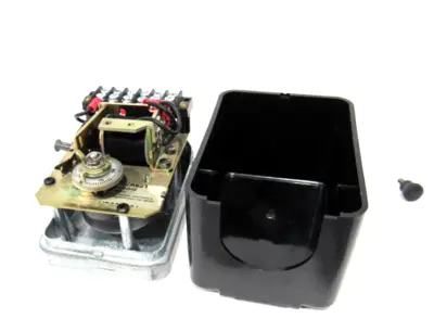 NEW EABLE SIGNAL HD32A621 ELECTRIC RESET TIMER 120V/60HZ