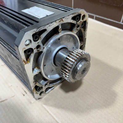 USED Indramat Bosch Group MAC112D-0-ED-C/130-A-2/S018