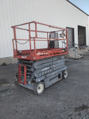 USED 2015 Skyjack SJ4632