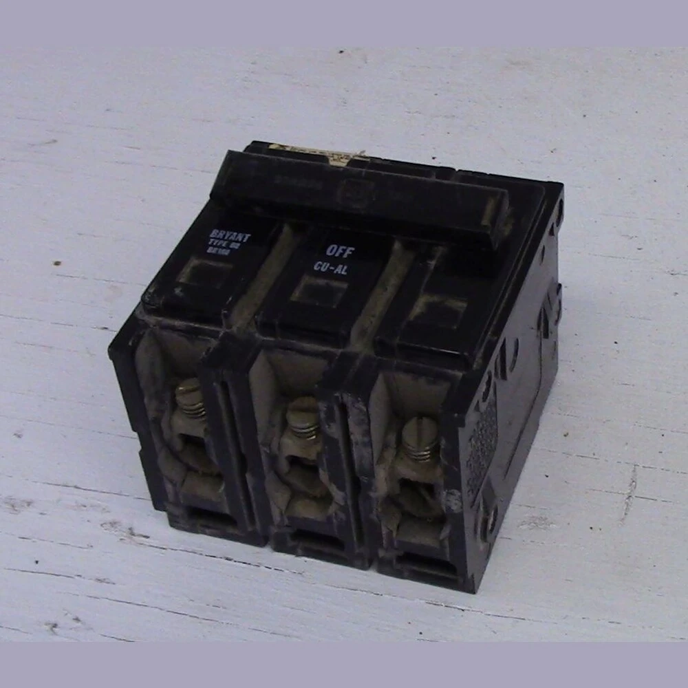 Cutler Hammer 3 Pole 60 Amp Push-in Breaker