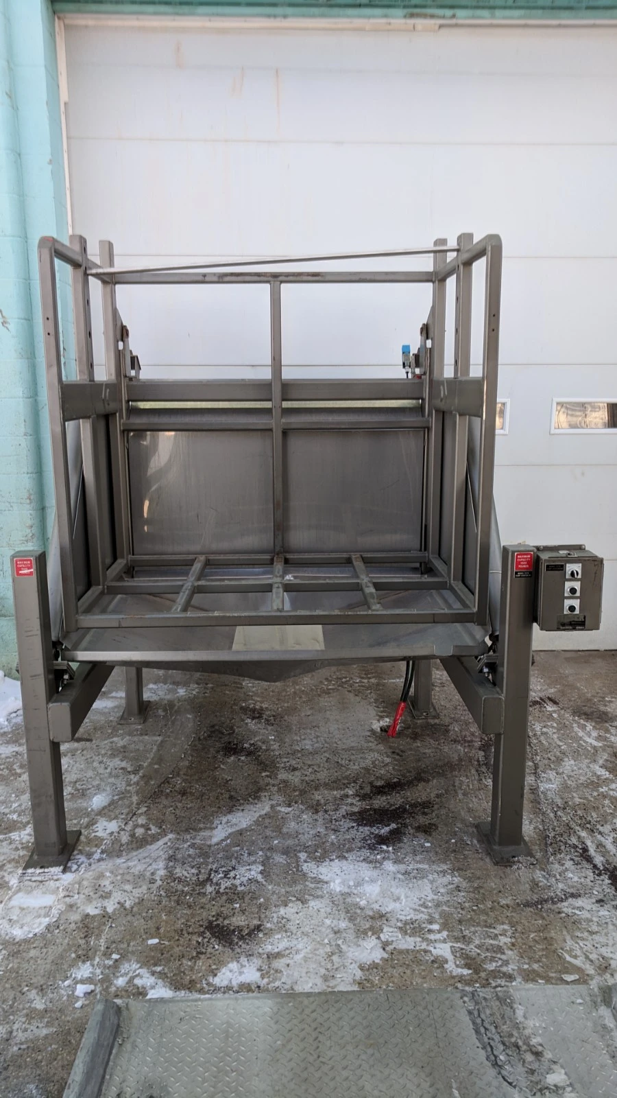 Used _UNKNOWN_ HBD 1500 Bin Dumpers Minnesota US | A&I Equipment #1317614