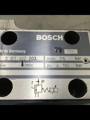 USED BOSCH 0 811 402 003