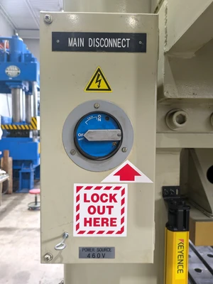 USED 2007 KOMATSU PRESSES KOMATSU E2W200-SVS PRESS