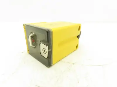 Banner Q45BB6LVQ5 Photoelectric Sensor Photo Switch Photoeye 4 Pin 30VDC