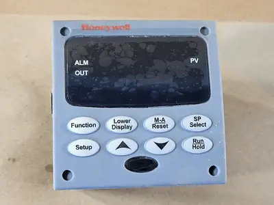 USED HONEYWELL UDC2500