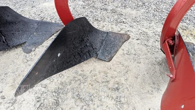 USED MASSEY FERGUSON 62