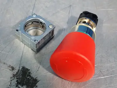 USED SIEMENS 3SBS5001HAZ0