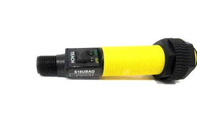NEW BANNER ENGINEERING S18UBAQ PROXIMITY SENSOR 02712