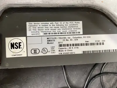 Used Toledo Used Mettler Toledo AM5010 30lb x 0.01lb POS Checkout Bench Scale Food Scales Illinois US | Falcon Restaurant Supply #1376442