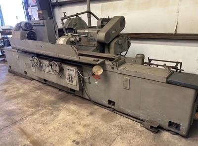 Okuma GP40 OD Cylindrical Grinder